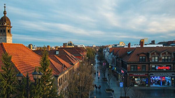 Top 5 raisons d'explorer Ahuntsic-Cartierville à Montréal